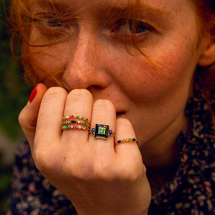 La bague Gaia de Sophie D’Agon, marque de bijoux créé par Sophie Lepourry il y a 5 ans. Elle revient sur la stratégie digitale qui l'a menée au succès et à l’ouverture de sa première boutique à Paris.