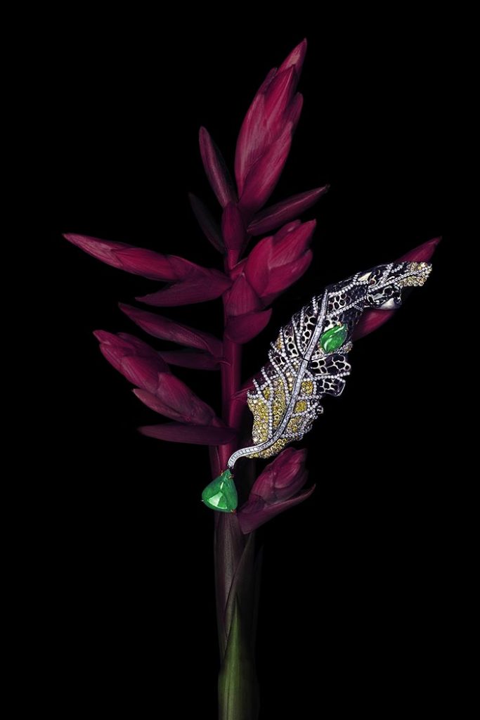Feng. J - Broche "Aile de la victoire" en or, jade impérial et diamants