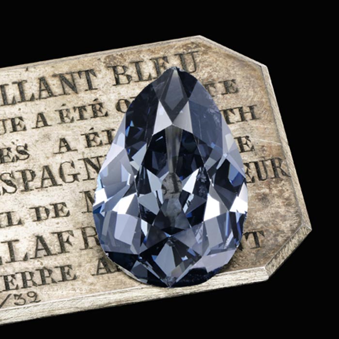 sothebys-geneve-farnese-diamant-bleu-