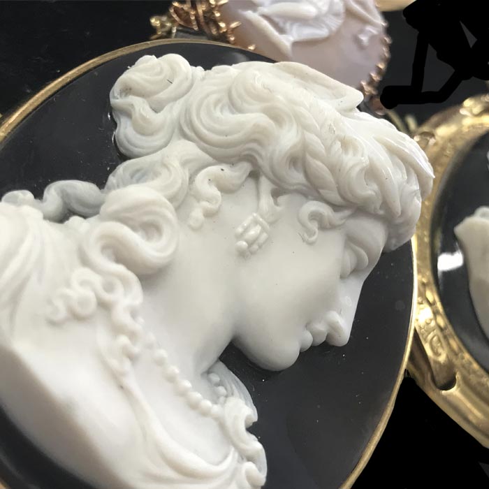 shalom-bronstein-cameos-gemgeneve