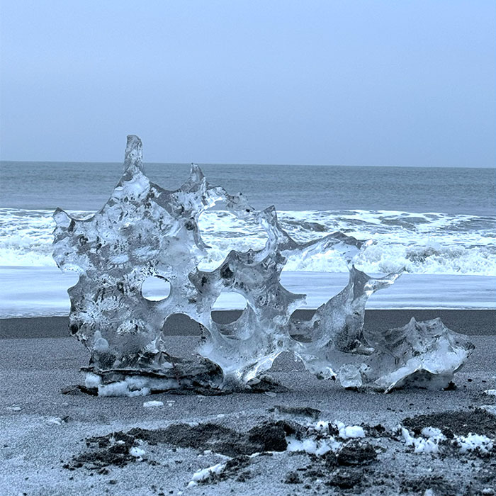 toyokoro-jewelry-ice-beach-japan-sandrine-merle-the-french-jewelry-post-mise-en-avant