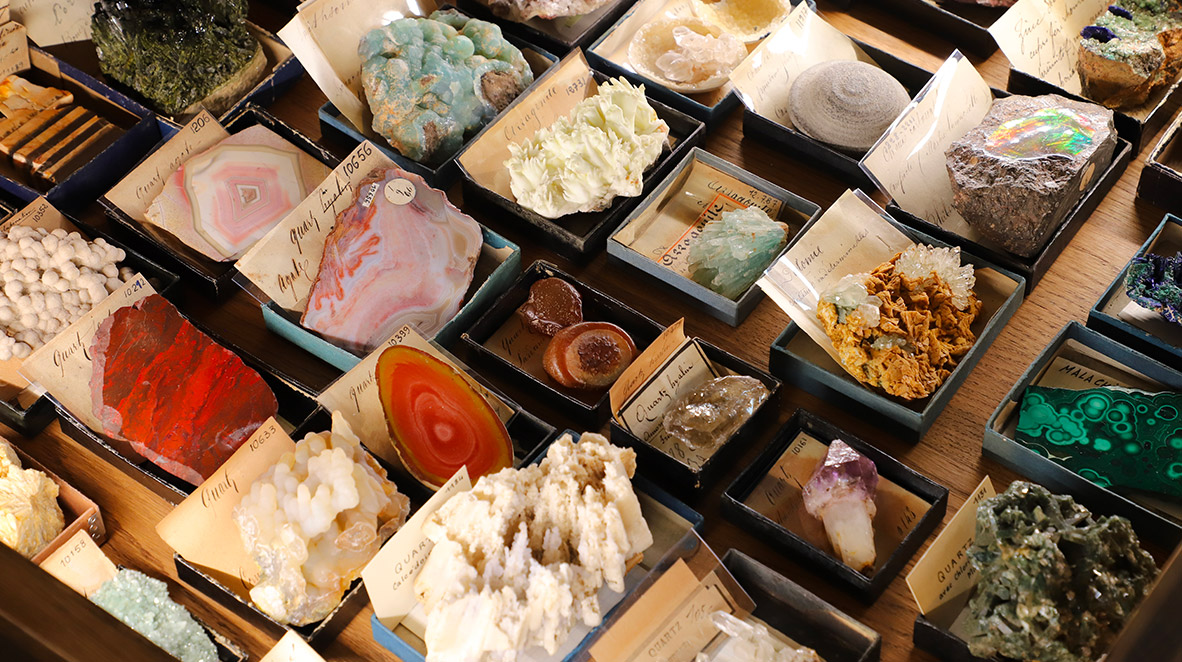 musee-mineralogie-paris-ecole-des-mines-sandrine-merle-the-french-jewelry-post-grosse-image