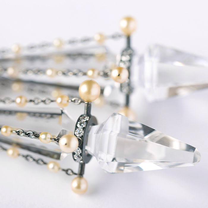 Nadia-Morgenthaler-pampille-cristal-de-roche-sandrine-merle-the-french-jewelry-post